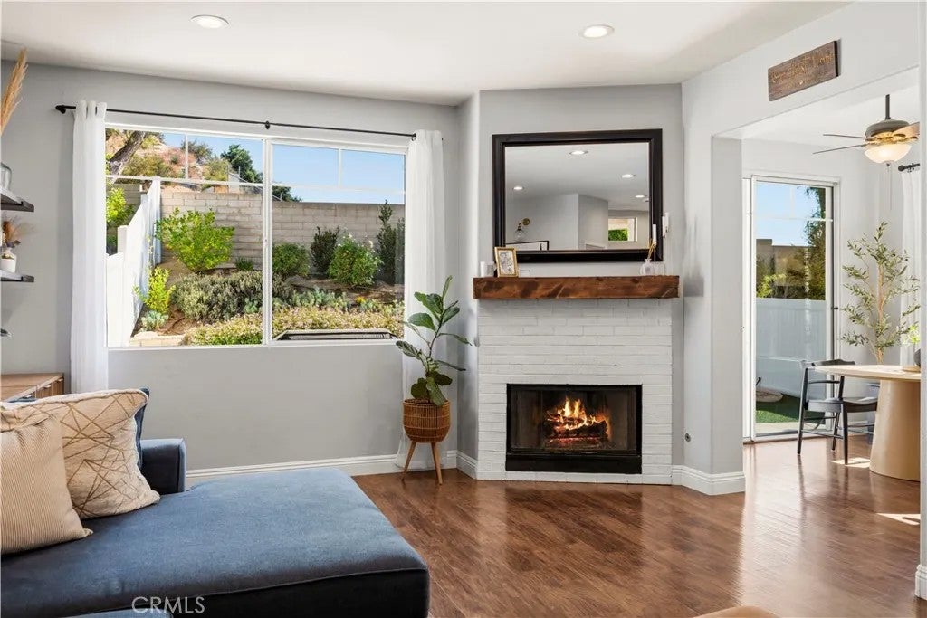 27629 Primrose