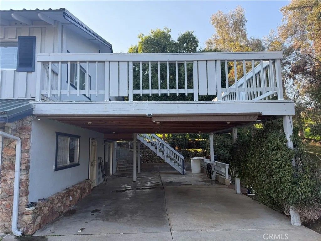 Photo of 1072 E Worth Ave, Porterville, CA 93257 (MLS # HD26012366)