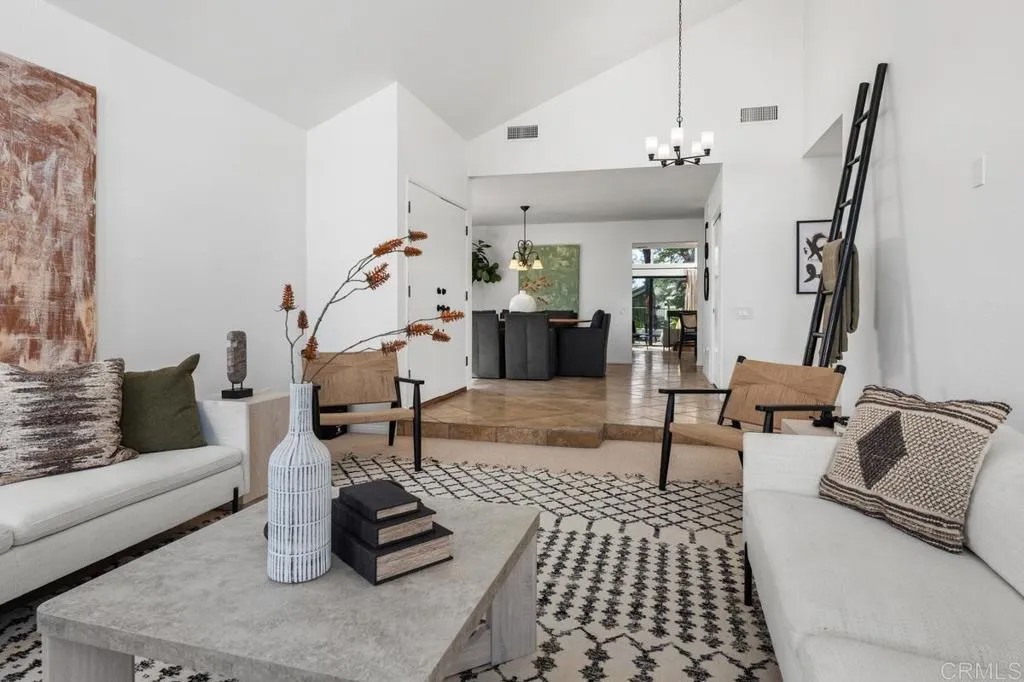 723 Camino Santa Barbara