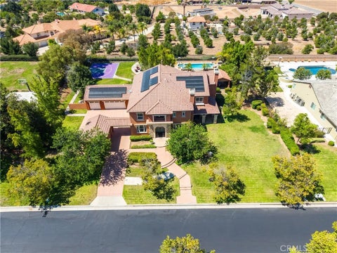 Photo of 1055 Lowry Ranch, Corona, CA 92881 (MLS # OC26146129)