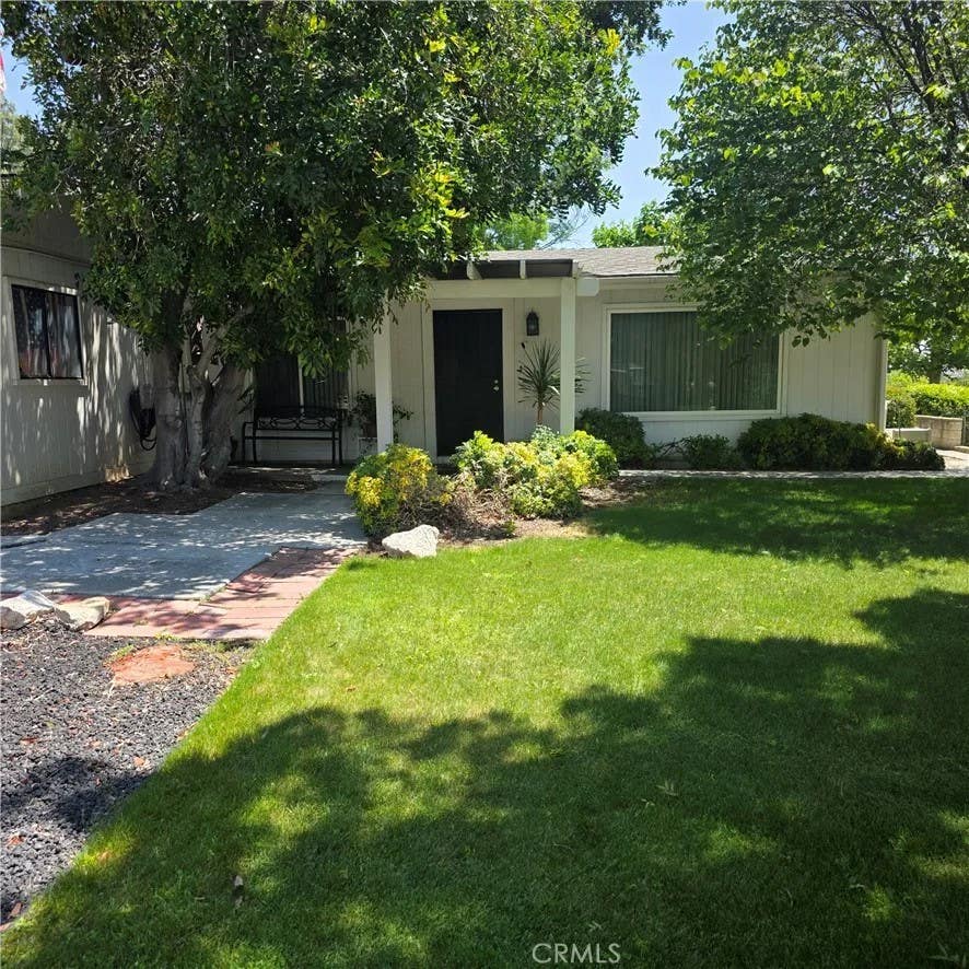 Photo of 9570 Crestknoll Dr, Calimesa, CA 92320 (MLS # CV26050264)