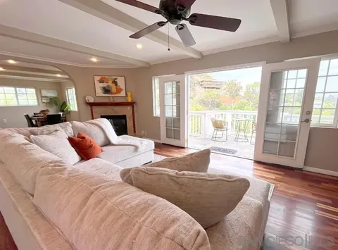 4275 Crestview Drive, La Mesa, CA 91941 - #: 250041011