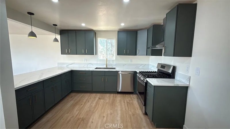 716 W Church Avenue