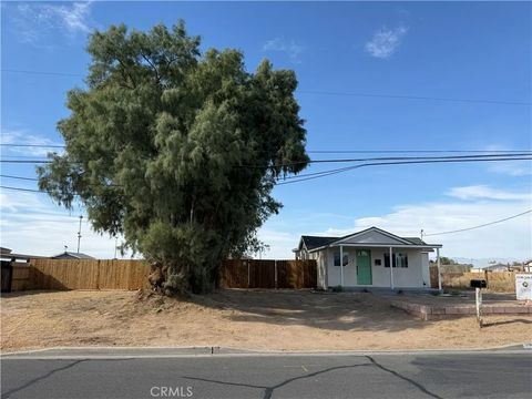 Photo of 716 W Church Avenue, Ridgecrest, CA 93555 (MLS # SR26066890)