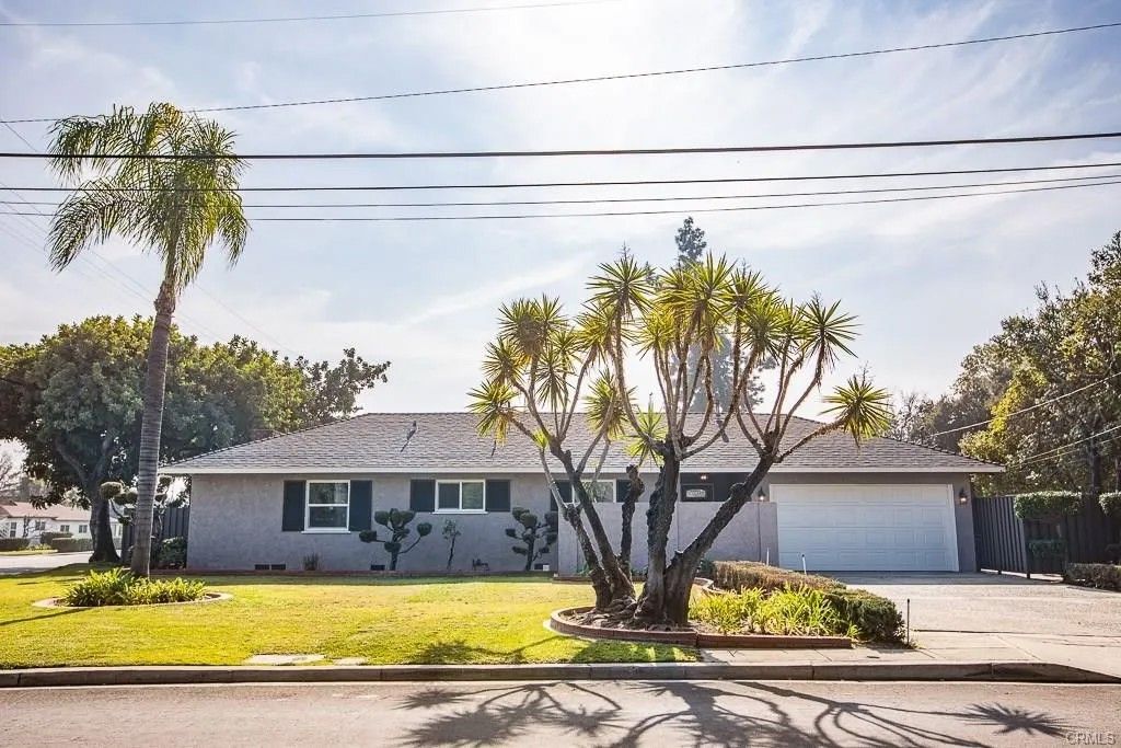 Photo of 200 W Le Roy, Arcadia, CA 91007 (MLS # AR26022289)