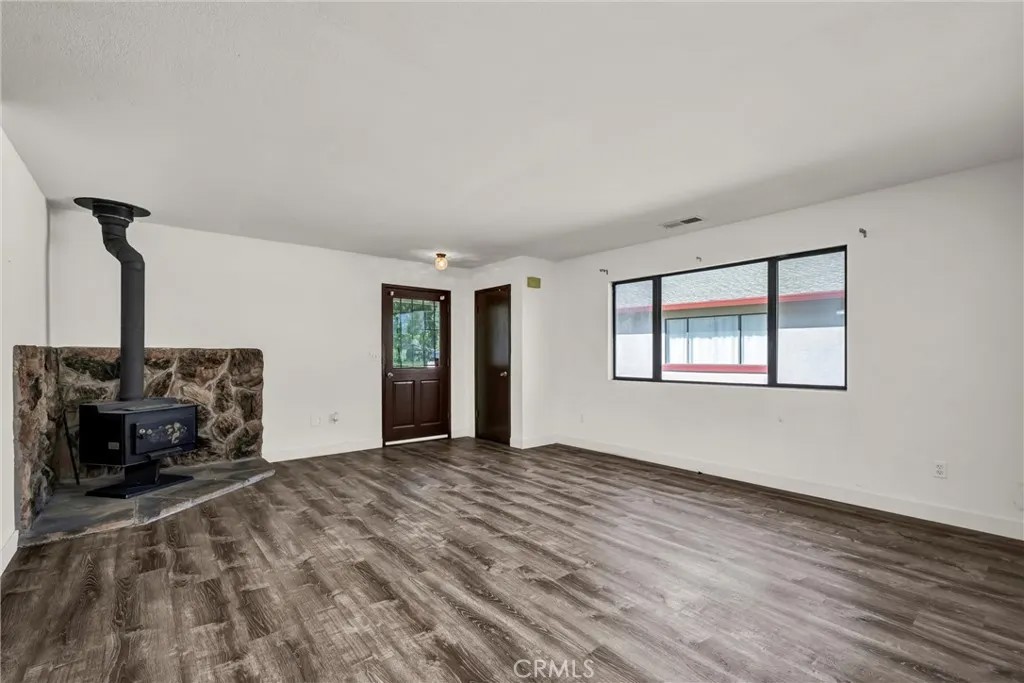 19270 Mountain Meadow South