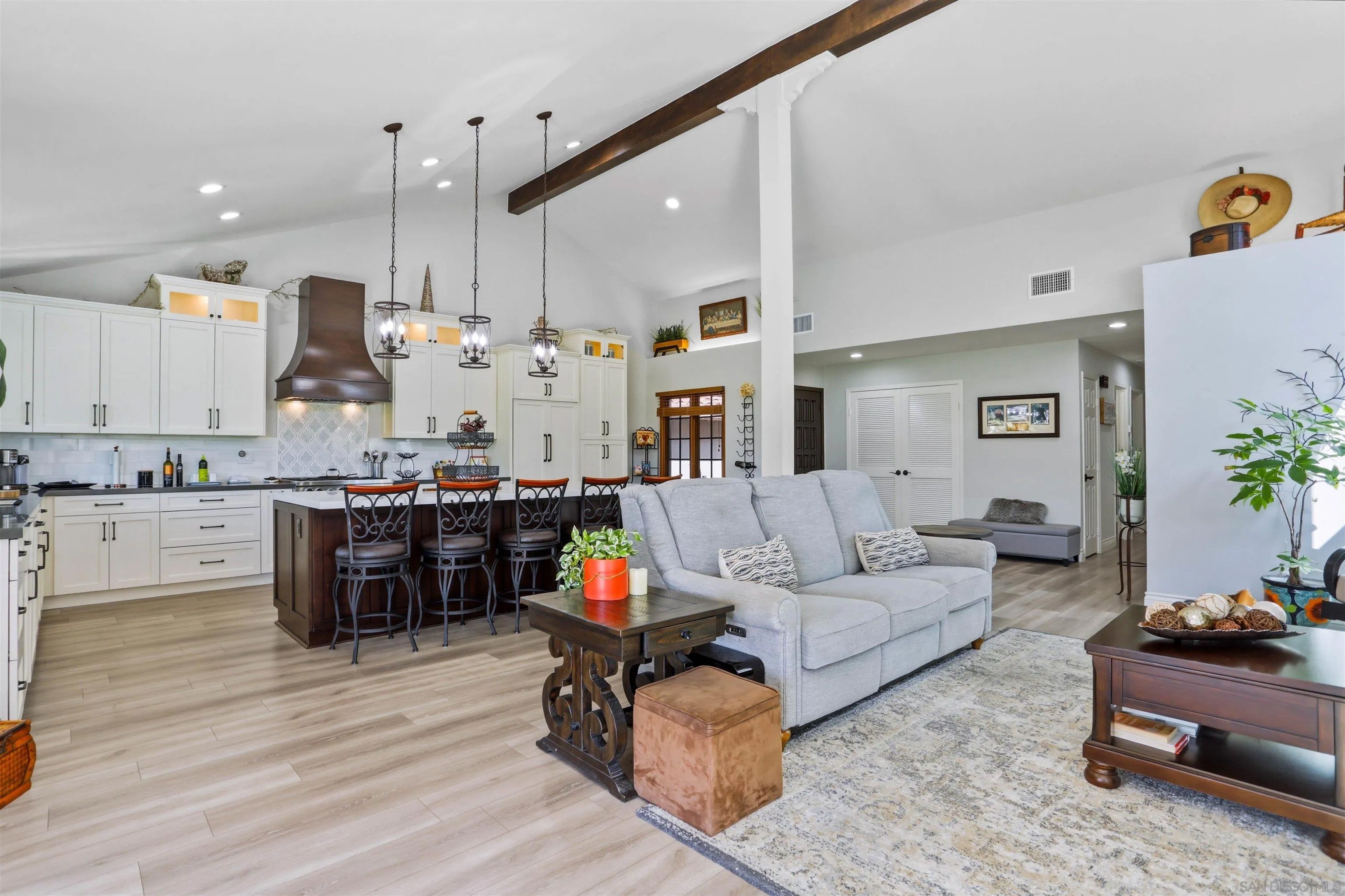 17748 Caminito Balata, San Diego, CA, 92128, USA, 2 Bedrooms Bedrooms, ,2 BathroomsBathrooms,Residential,Active,17748 Caminito Balata,260012530