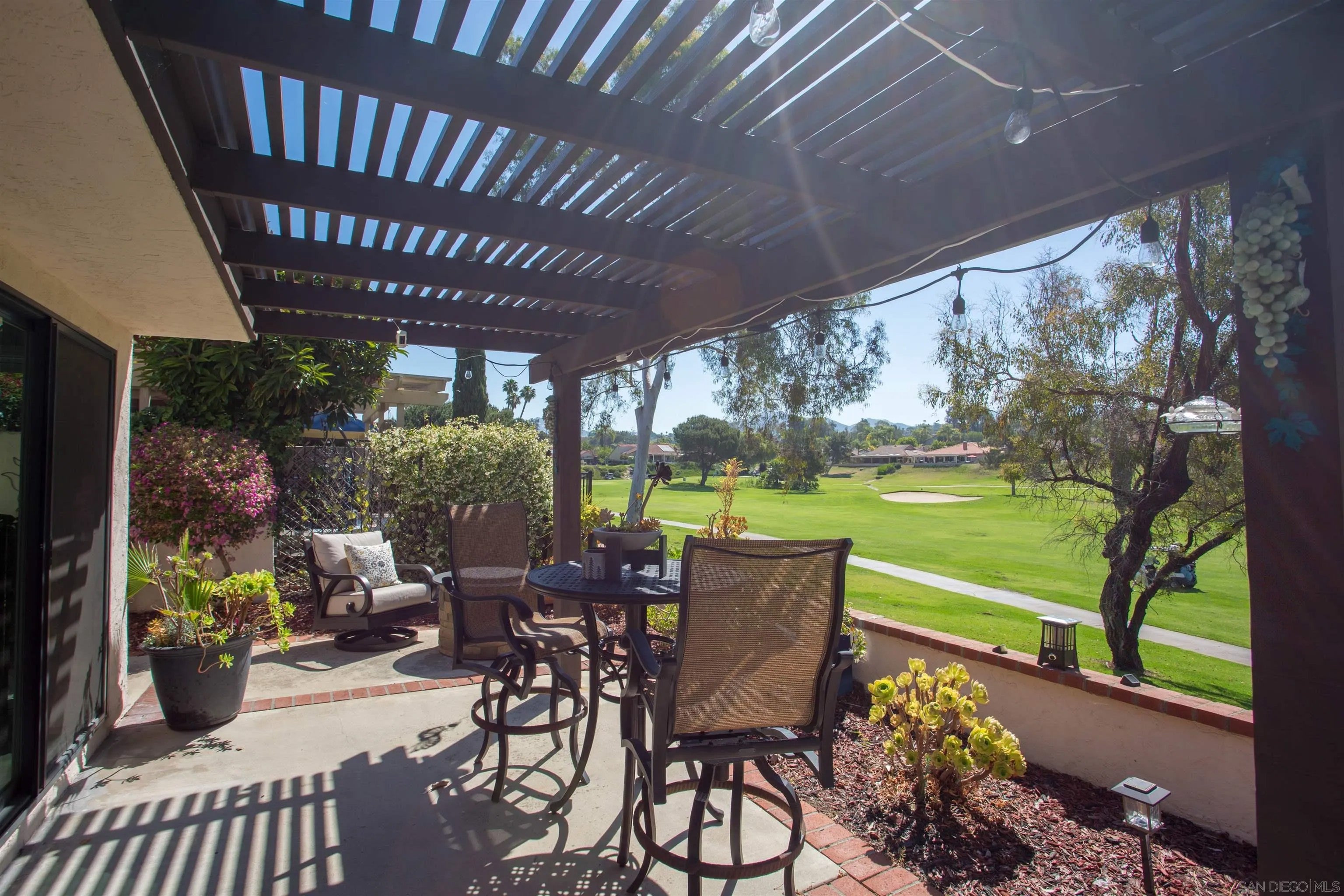 17748 Caminito Balata, San Diego, CA, 92128, USA, 2 Bedrooms Bedrooms, ,2 BathroomsBathrooms,Residential,Active,17748 Caminito Balata,260012530