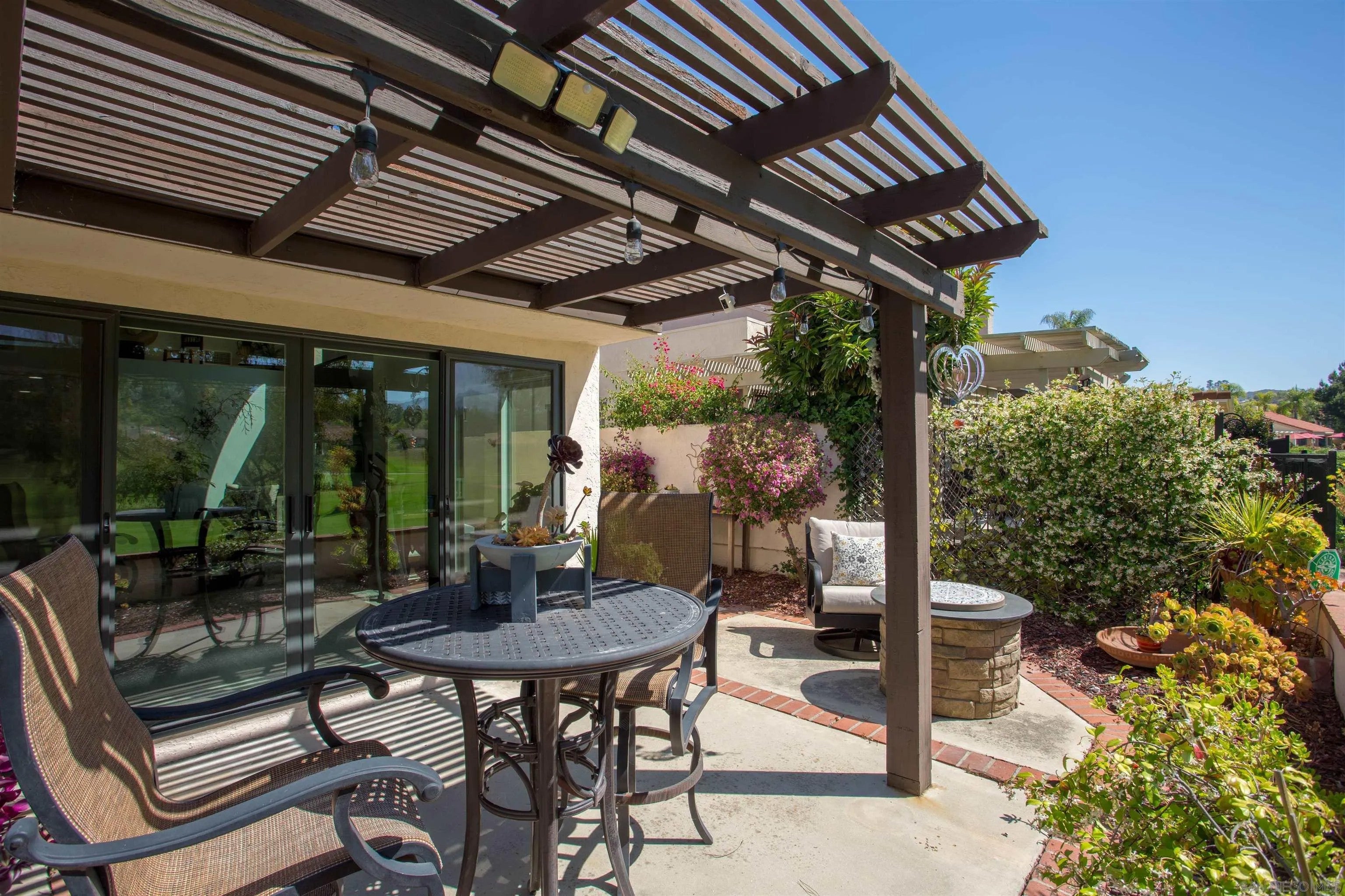 17748 Caminito Balata, San Diego, CA, 92128, USA, 2 Bedrooms Bedrooms, ,2 BathroomsBathrooms,Residential,Active,17748 Caminito Balata,260012530