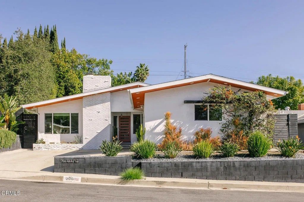Photo of 906 Adelante Avenue, Los Angeles, CA 90042 (MLS # P1-26411)