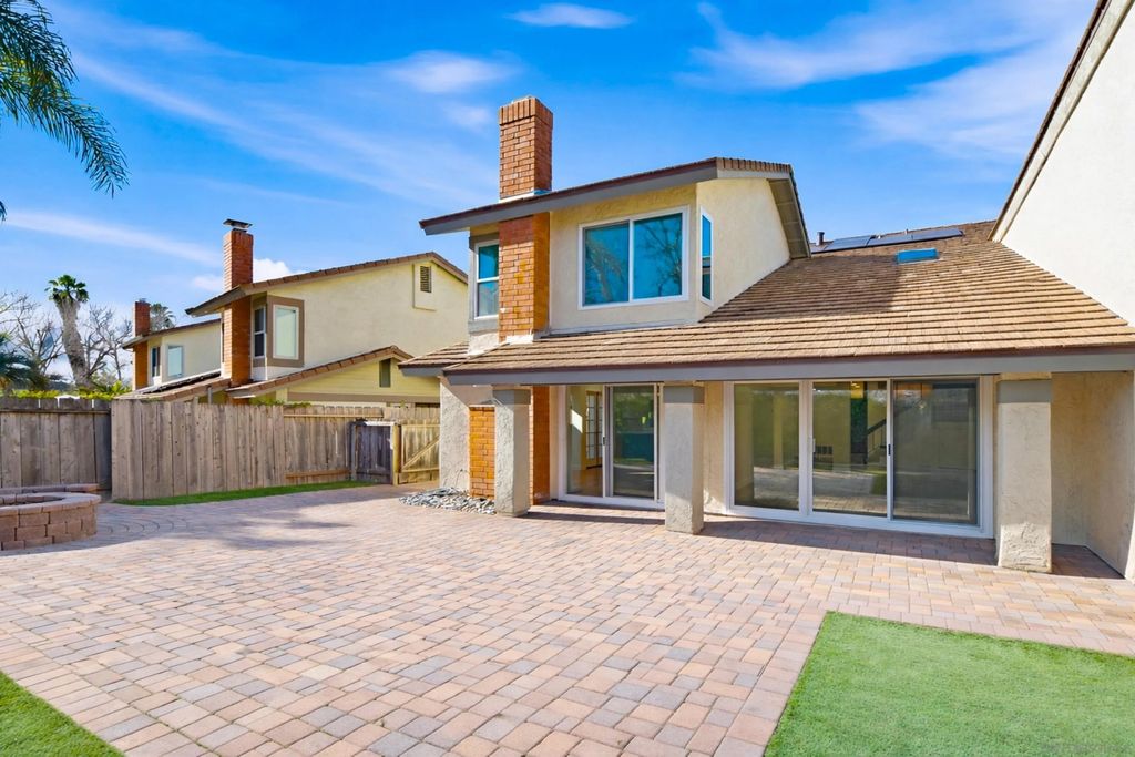 Photo of 12959 Creek Park Dr, Poway, CA 92064 (MLS # 260002204)