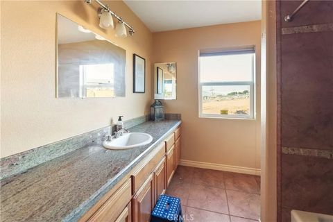 Tiny photo for 23053 Roundup Way, Apple Valley, CA 92308 (MLS # HD25275524)