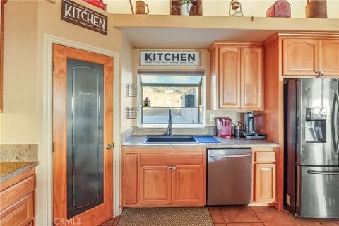 Tiny photo for 23053 Roundup Way, Apple Valley, CA 92308 (MLS # HD25275524)