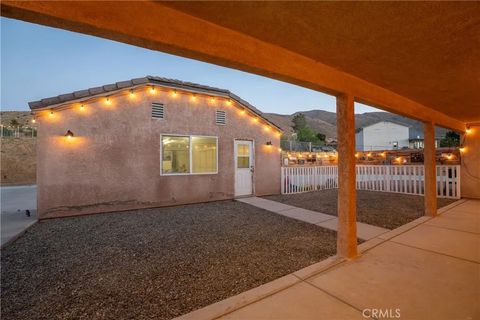 Tiny photo for 23053 Roundup Way, Apple Valley, CA 92308 (MLS # HD25275524)