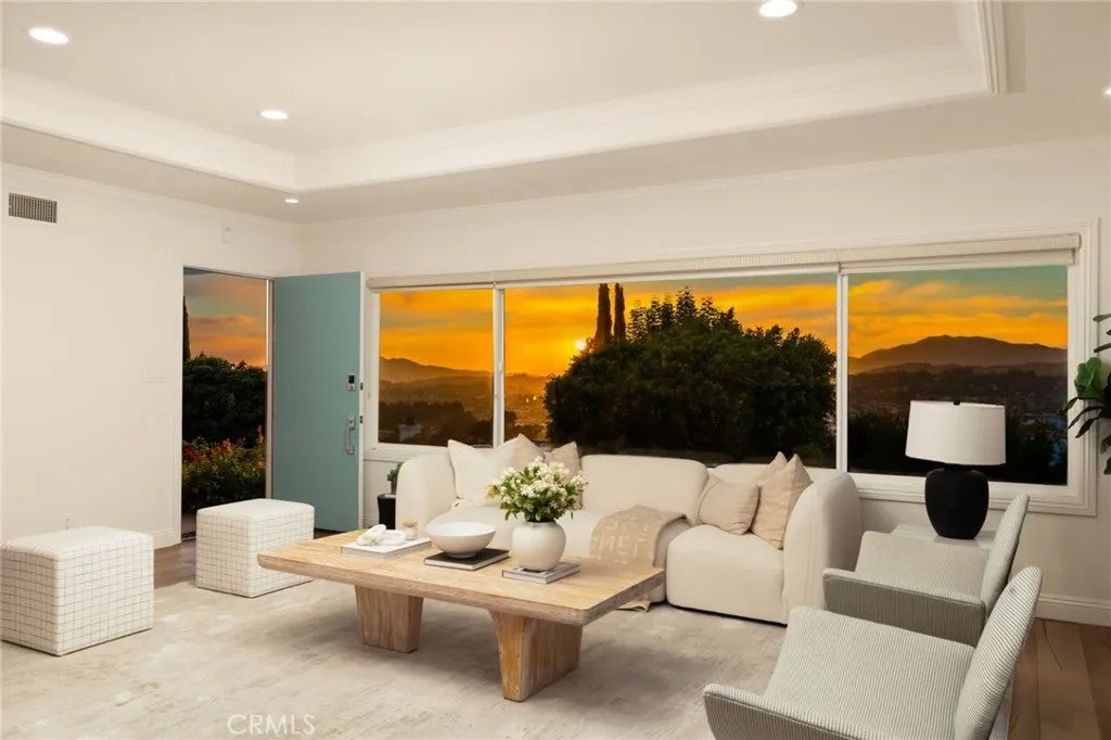1240 Blair