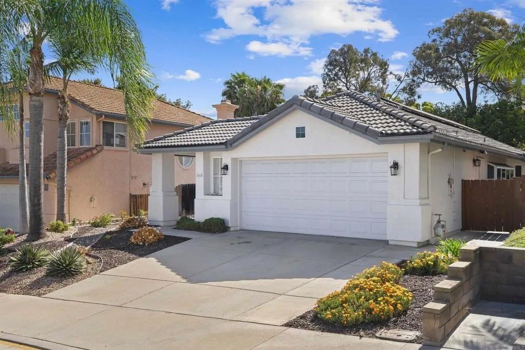 Photo of 1668 Avenida Guillermo, Oceanside, CA 92056 (MLS # NDP2603270)