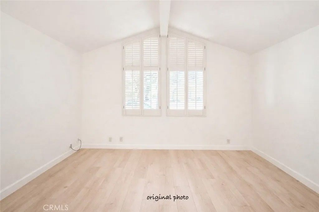 Photo of 141 N Parkwood #1, Pasadena, CA 91107 (MLS # AR25281072)