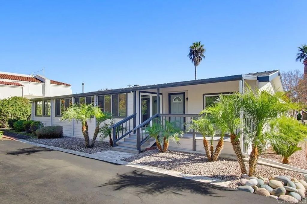 Photo of 525 W El Norte Pkwy #302, Escondido, CA 92026 (MLS # NDP2511109)