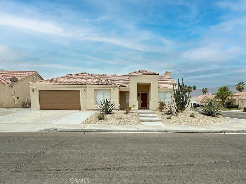 79285 Desert Crest