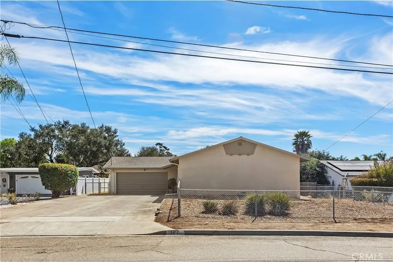 127 Brandenburg Lane