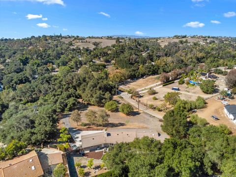Tiny photo for 2495 Marianne Ln, Fallbrook, CA 92028 (MLS # 250043071)
