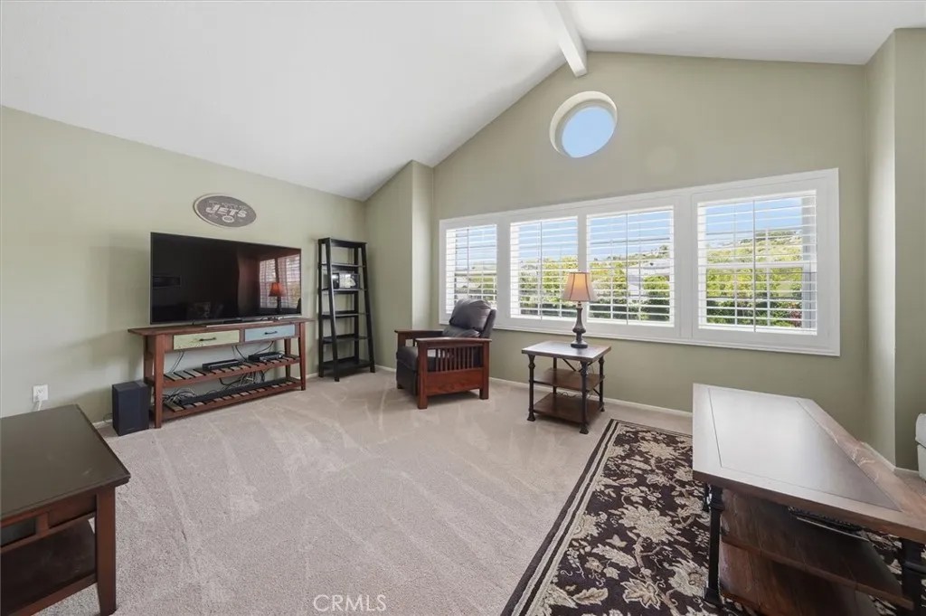 22138 Copper Hill