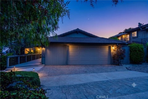 Photo of 10960 Treeside Lane, Escondido, CA 92026 (MLS # SW26133974)