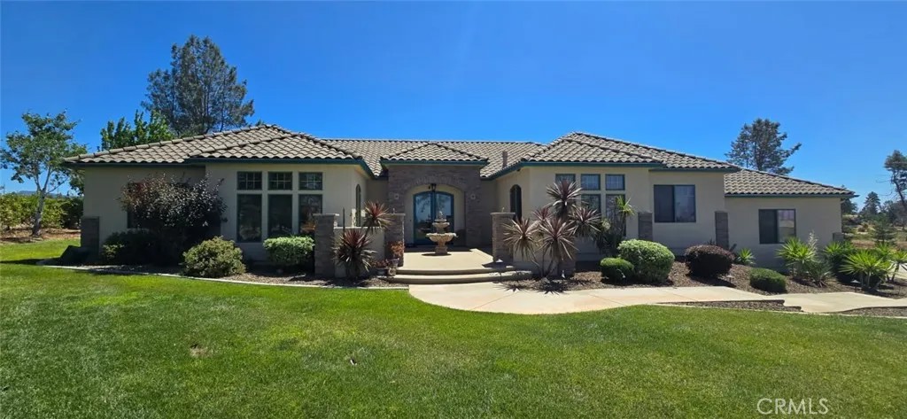 18 Tuscan Drive