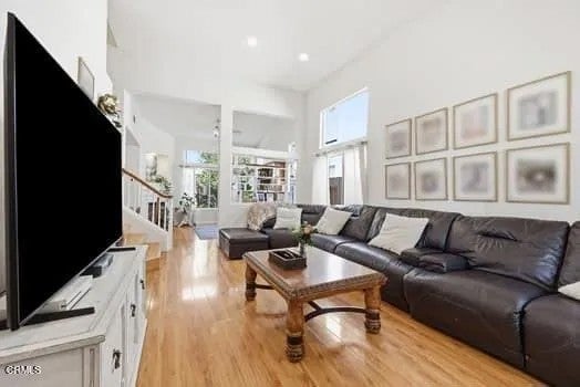 489 Paseo Del Valle