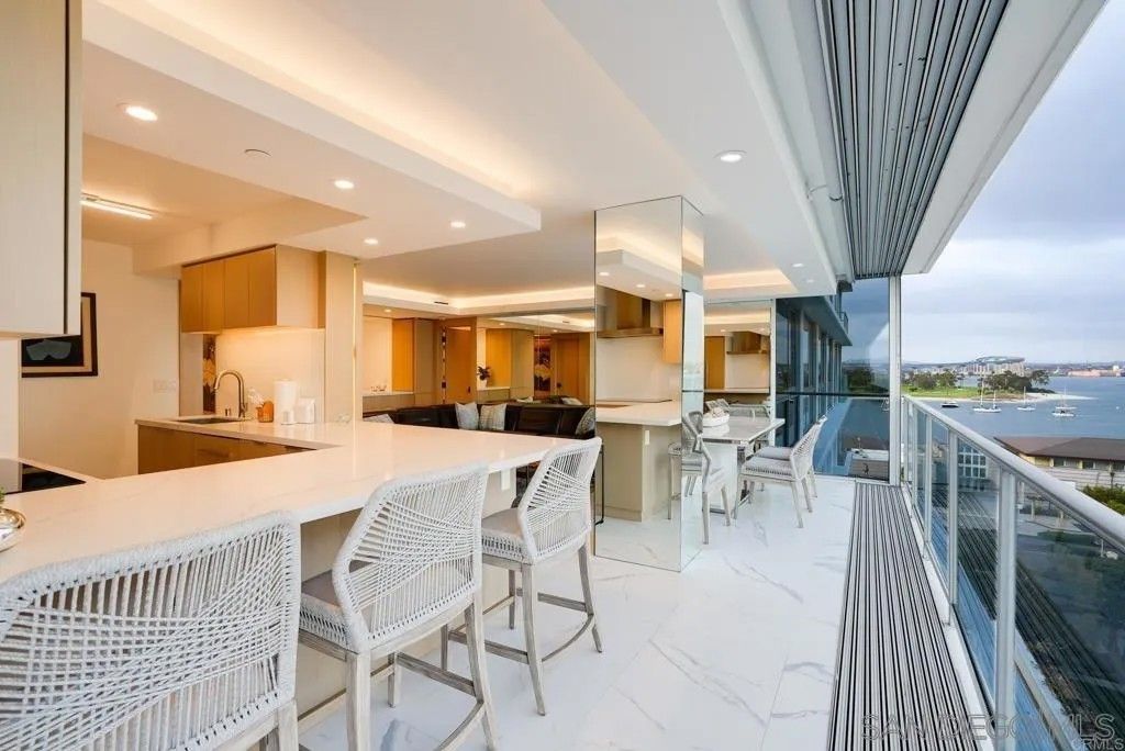 Photo of 1810 Avenida del Mundo #602, Coronado, CA 92118 (MLS # 250041513)