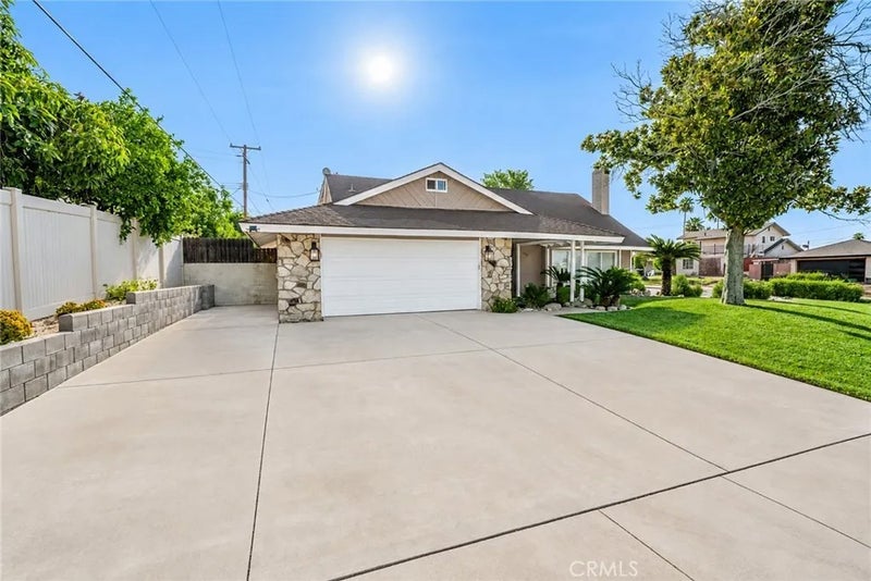 5991 Rogers Lane