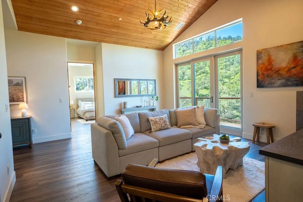 Photo of 2935 Sorrel Lane, Paso Robles, CA 93446 (MLS # NS26052327)