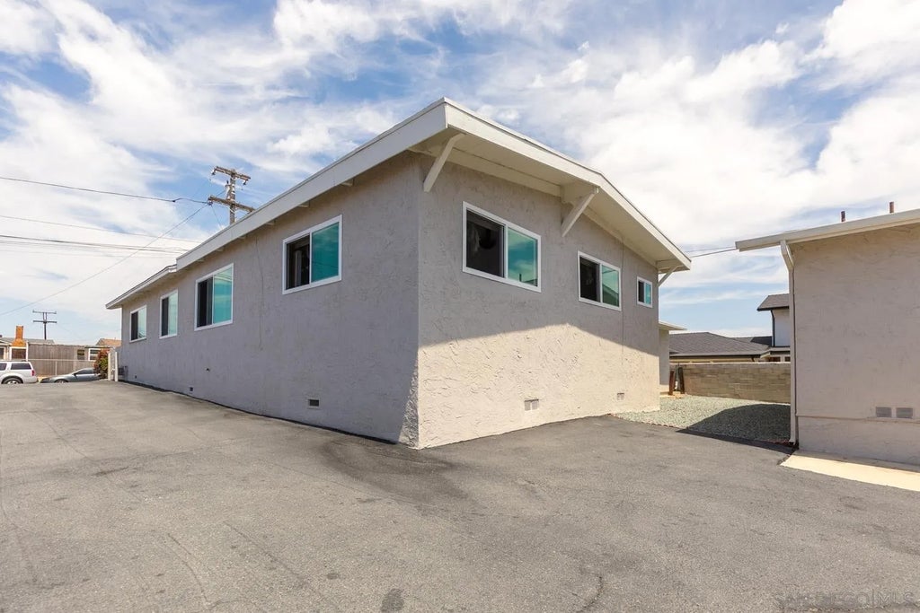 Photo of 479 Shy Lane, Chula Vista, CA 91911 (MLS # 260019989)