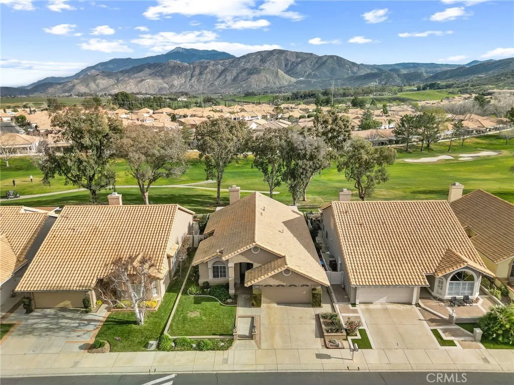 1154 Fairway Oaks