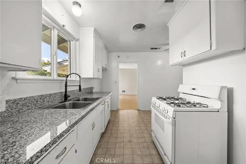 Tiny photo for 20644 Sherman Way, Winnetka, CA 91306 (MLS # WS25277808)