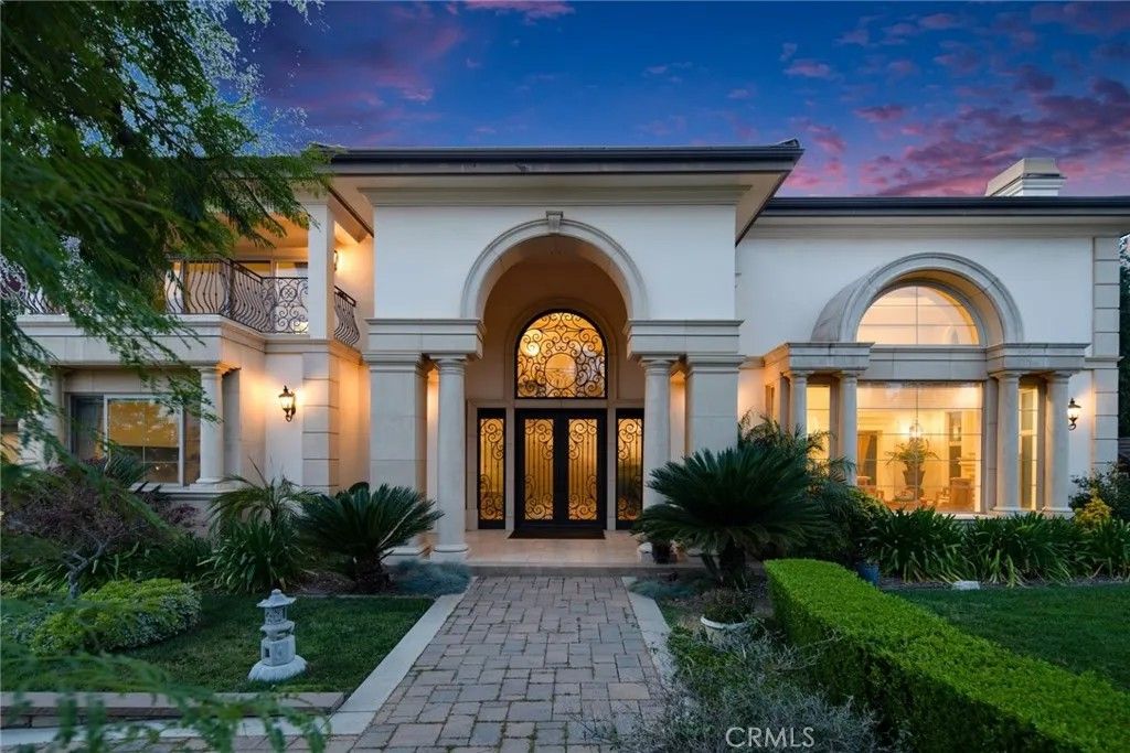 Photo of 4117 Mount Baldy Road, Claremont, CA 91711 (MLS # TR26067610)