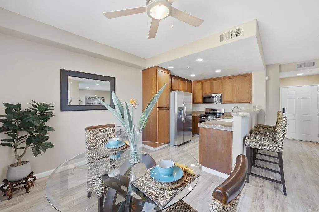 1241 Santa Cora Ave 329