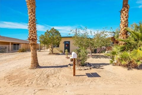 Photo of 6186 Abronia, 29 Palms, CA 92277 (MLS # JT25251809)