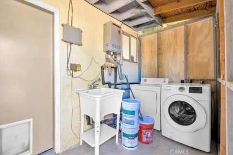 Tiny photo for 6186 Abronia, 29 Palms, CA 92277 (MLS # JT25251809)