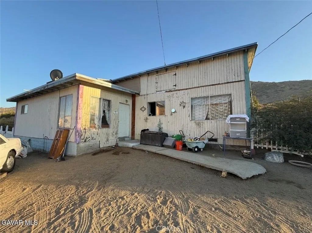 33452 Angeles Forest