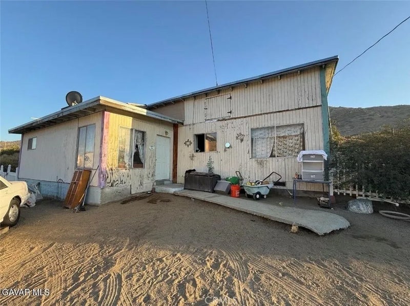 33452 Angeles Forest