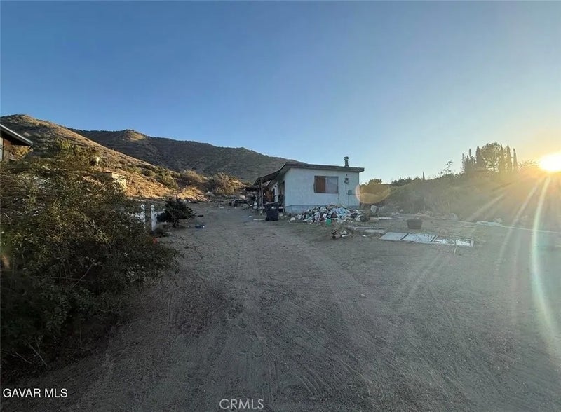 33452 Angeles Forest