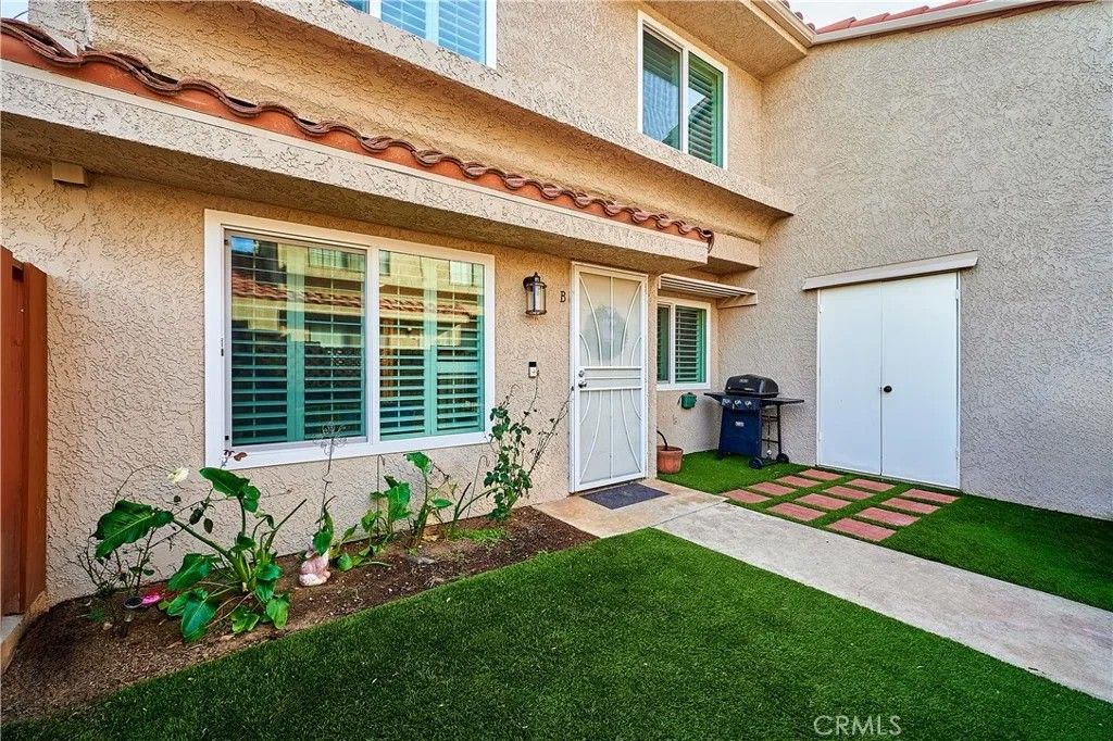Photo of 6949 Laguna Place #B1, Rancho Cucamonga, CA 91701 (MLS # CV26019190)