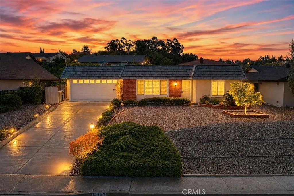 Photo of 12487 Lomica DR, San Diego, CA 92128 (MLS # SW26140690)