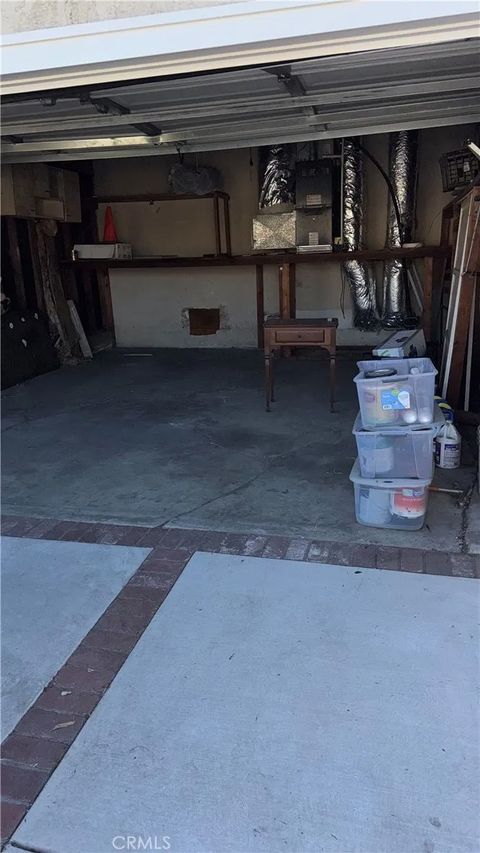 Tiny photo for 1046 W 123rd Street, County - Los Angeles, CA 90044 (MLS # SR25275520)