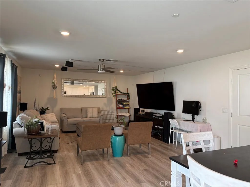 5564 Spur Drive