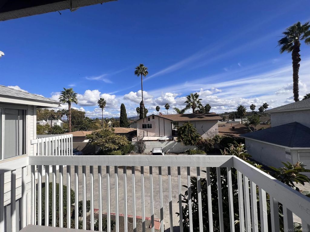 Photo of 1932 West Dr #E, Vista, CA 92083 (MLS # 250044599)