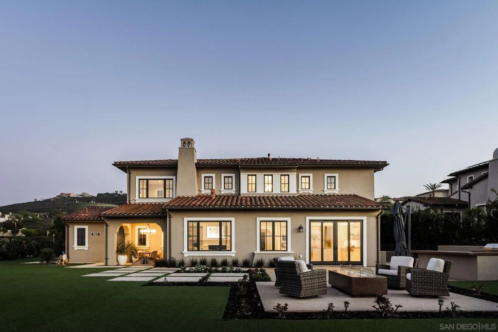 Photo of 18238 Avenida Apice, San Diego, CA 92067 (MLS # 260003460)