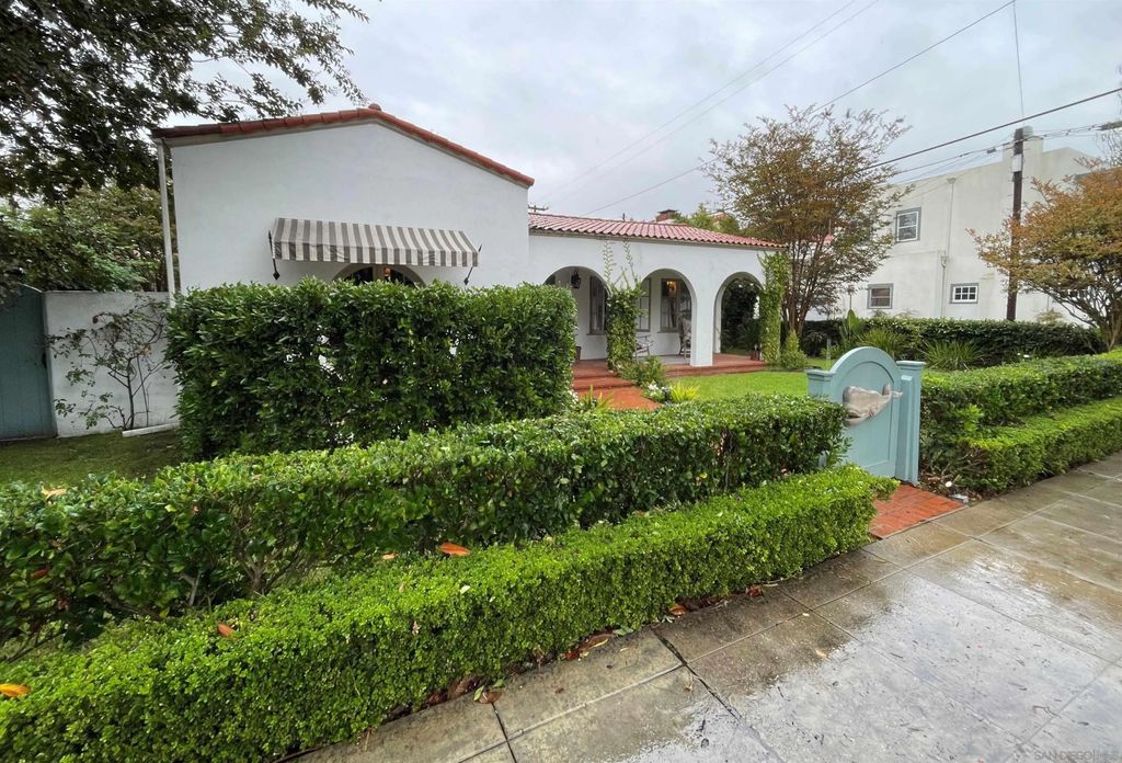 Photo of 811 10th Street, Coronado, CA 92118 (MLS # 250044147)