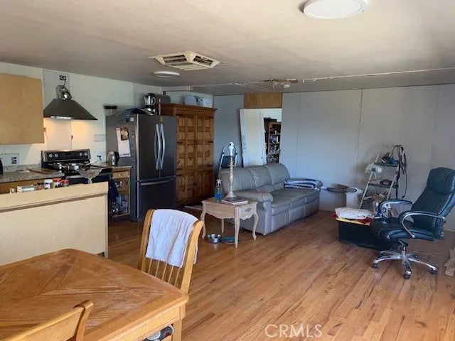 12194 Terrace